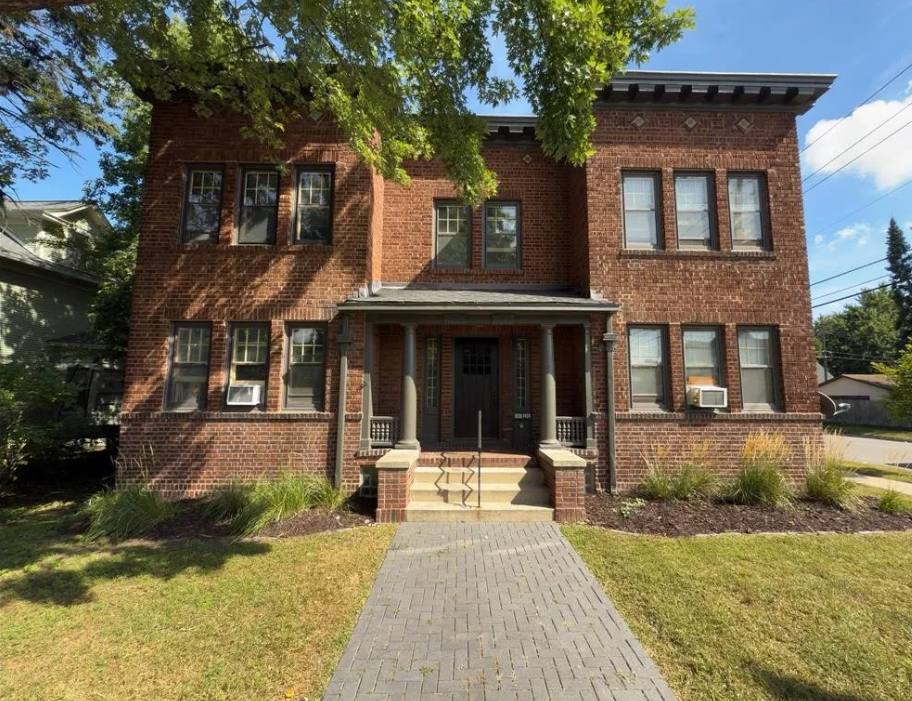 3555 Bloomington Avenue S – photo 2