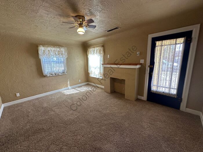 1208 Ross Street – photo 3