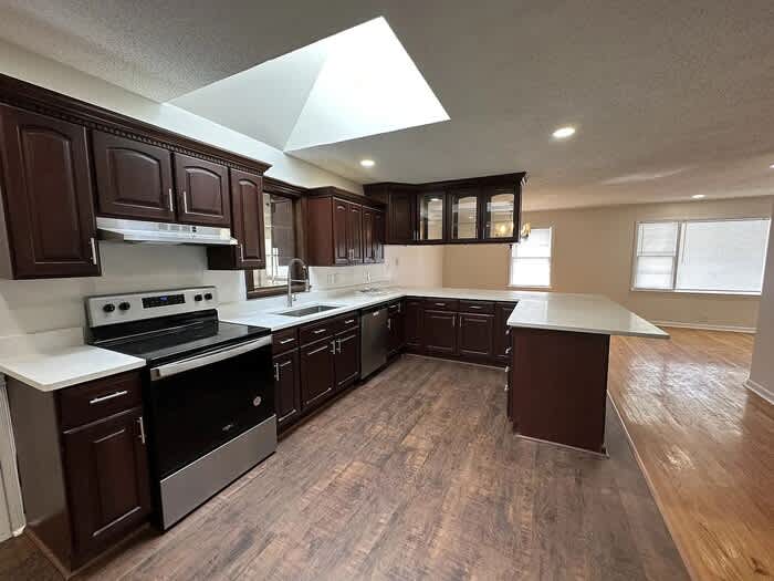 2712 Garvin Road Northwest – photo 4