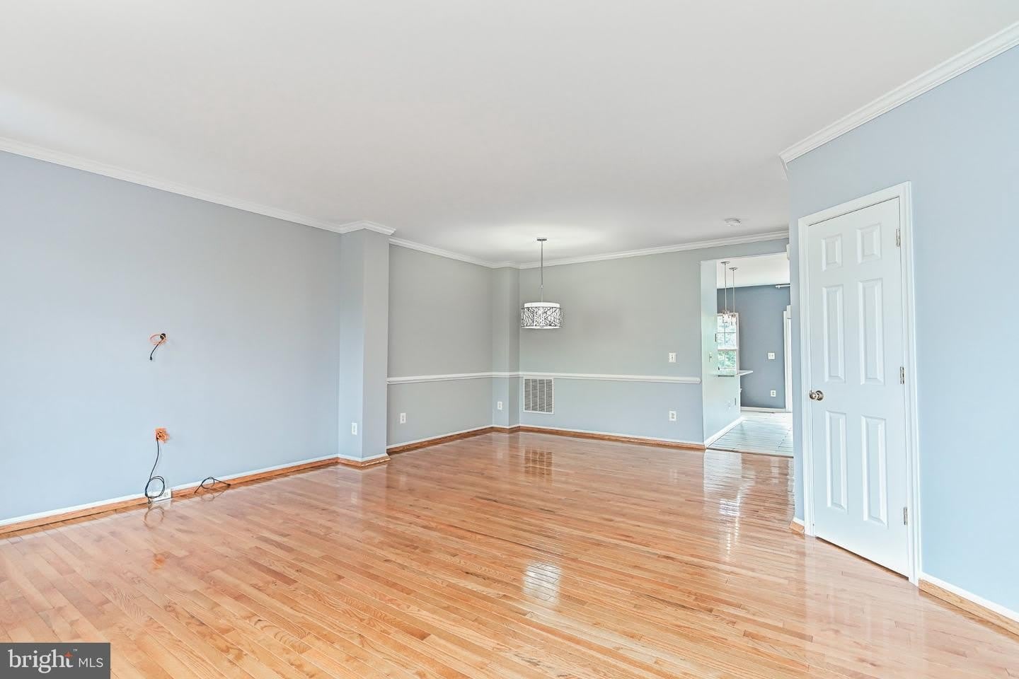 18541 SIERRA SPRINGS SQ – photo 2