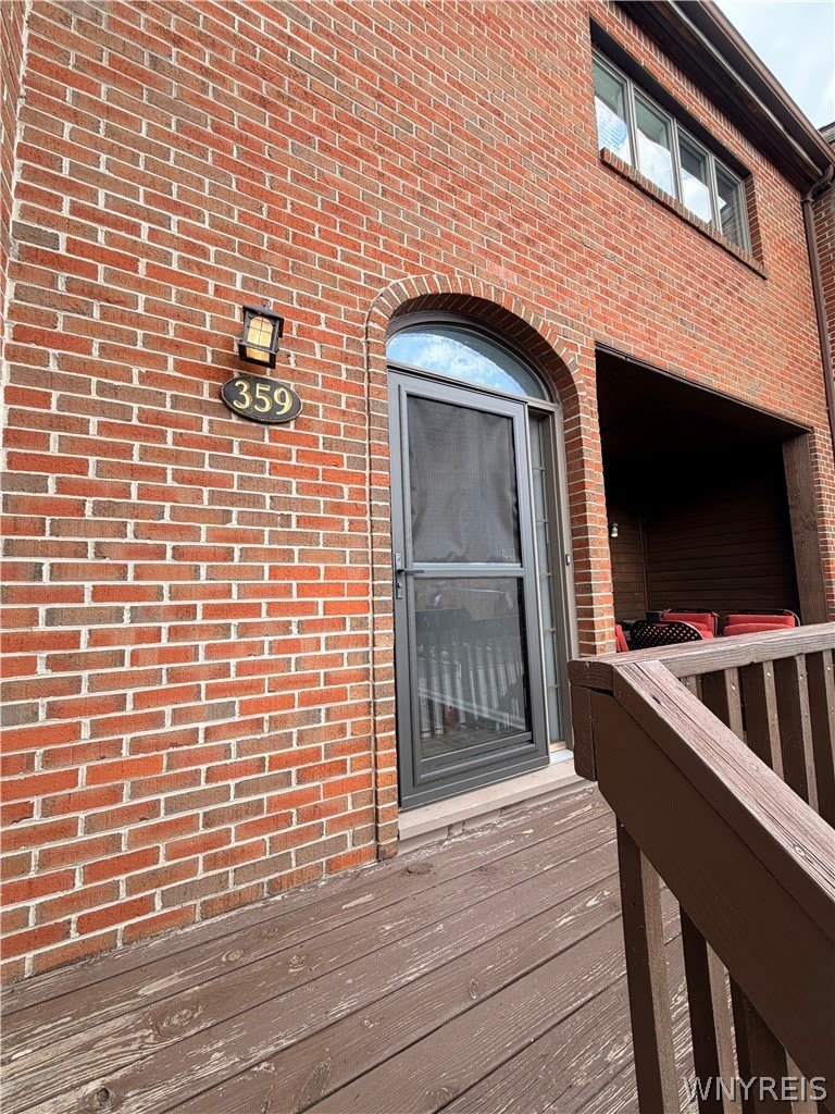359 Lakefront Boulevard – photo 4