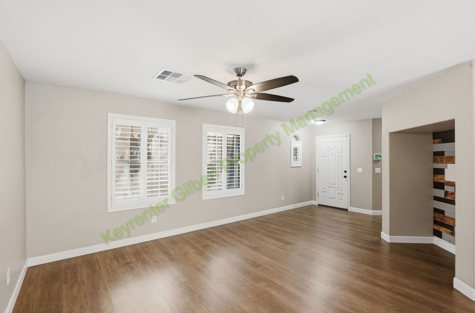 Beautiful Lyons Gate Home – 3 Bedroom + Office in Prime Gilbert Location! – photo 3