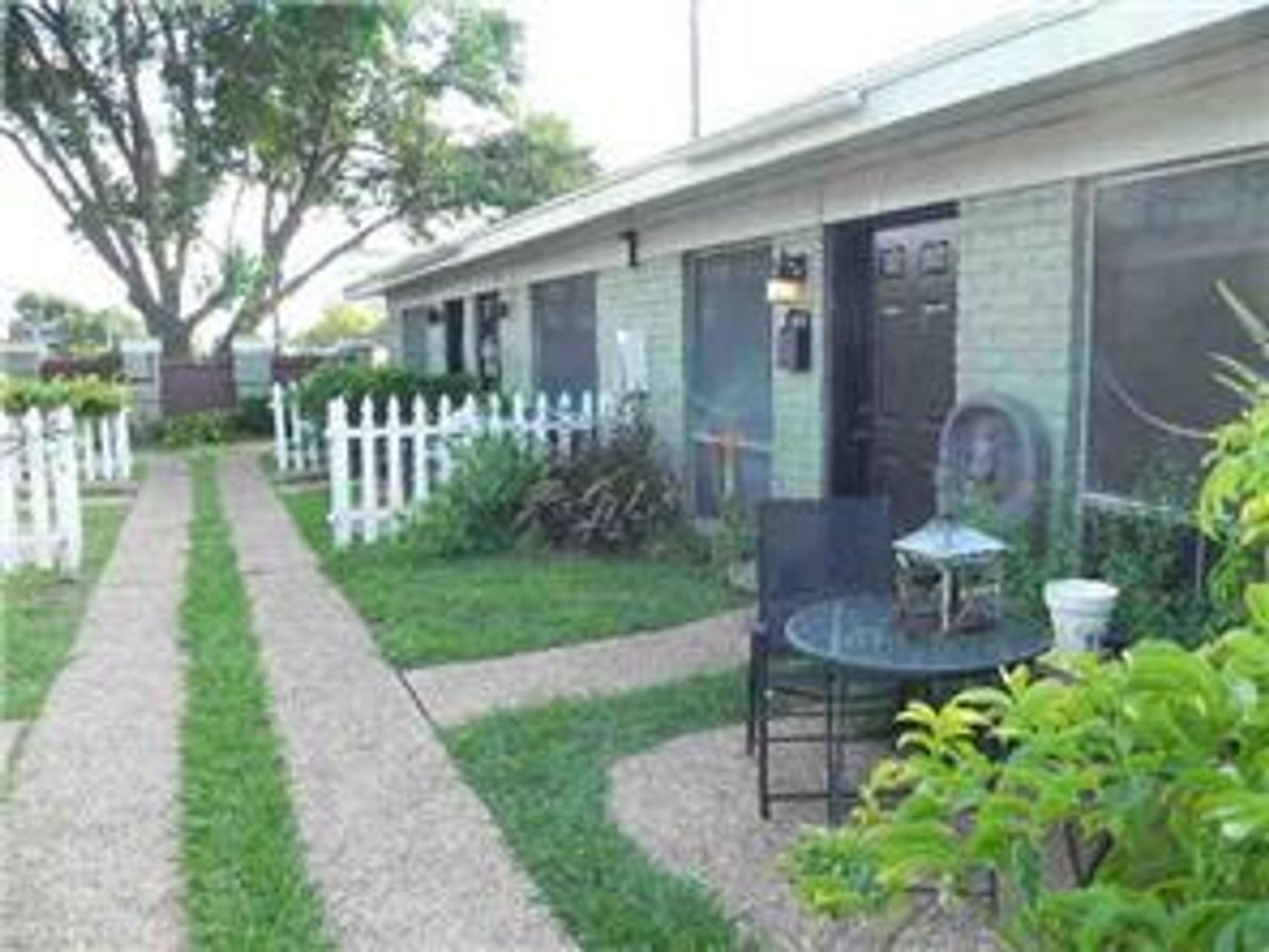 606 W 51 St – photo 1