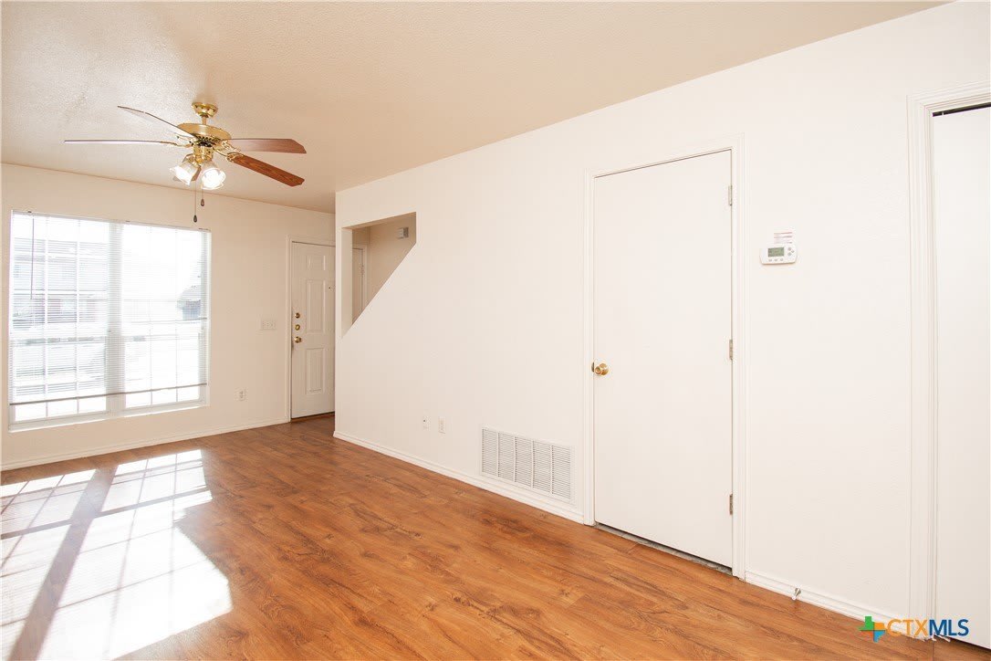 4003 Pilgram Drive – photo 4