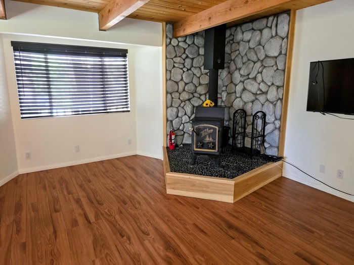 564 Cedar Lane – photo 2