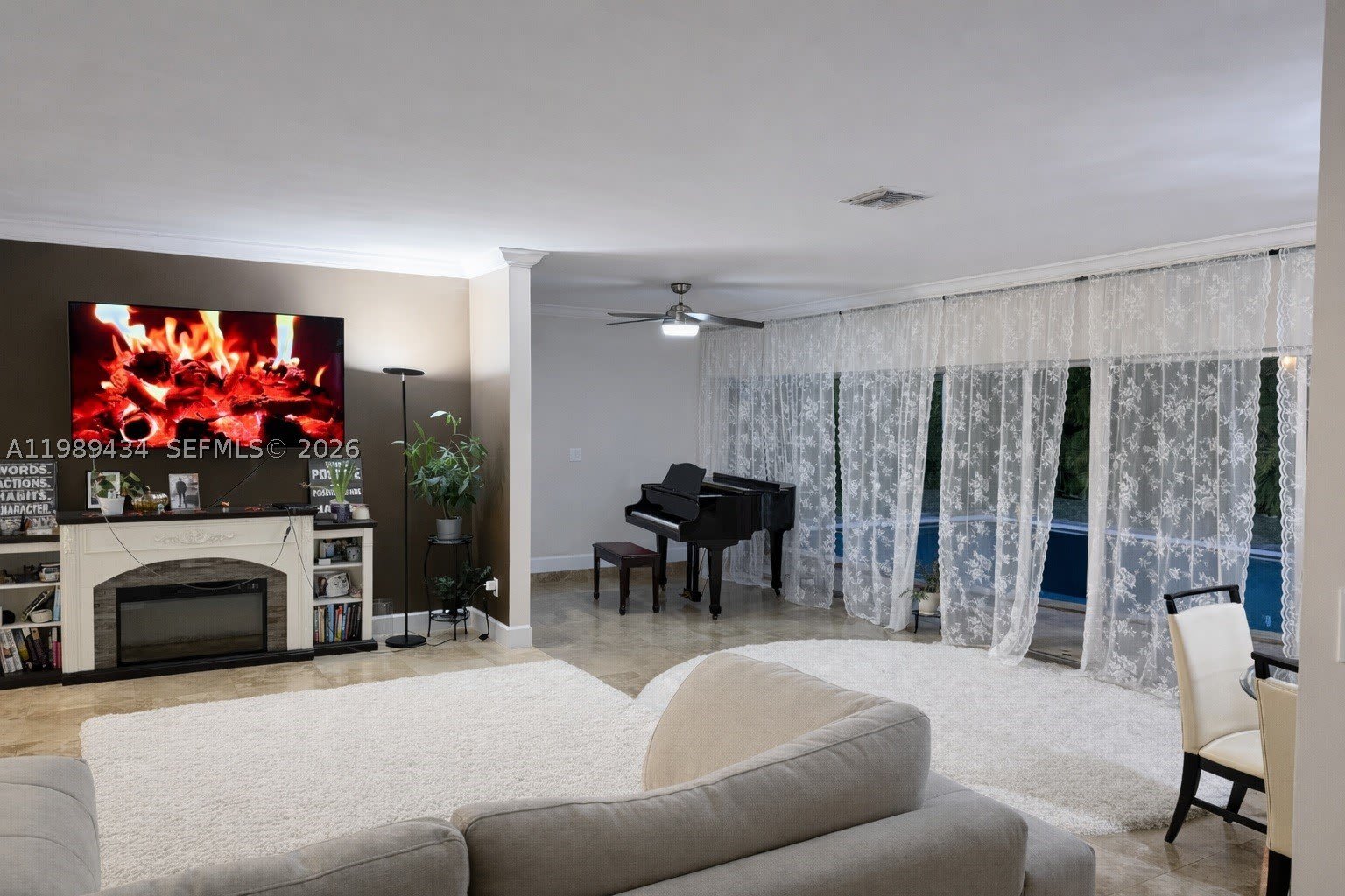 13451 SW 74th Ave – photo 3