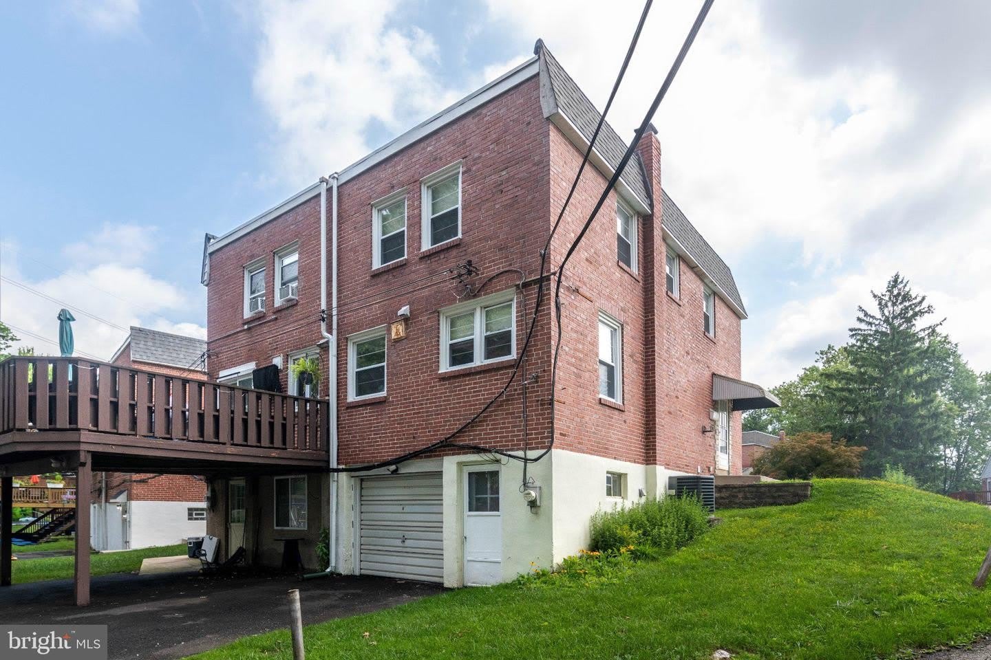 526 MICHELL ST – photo 5