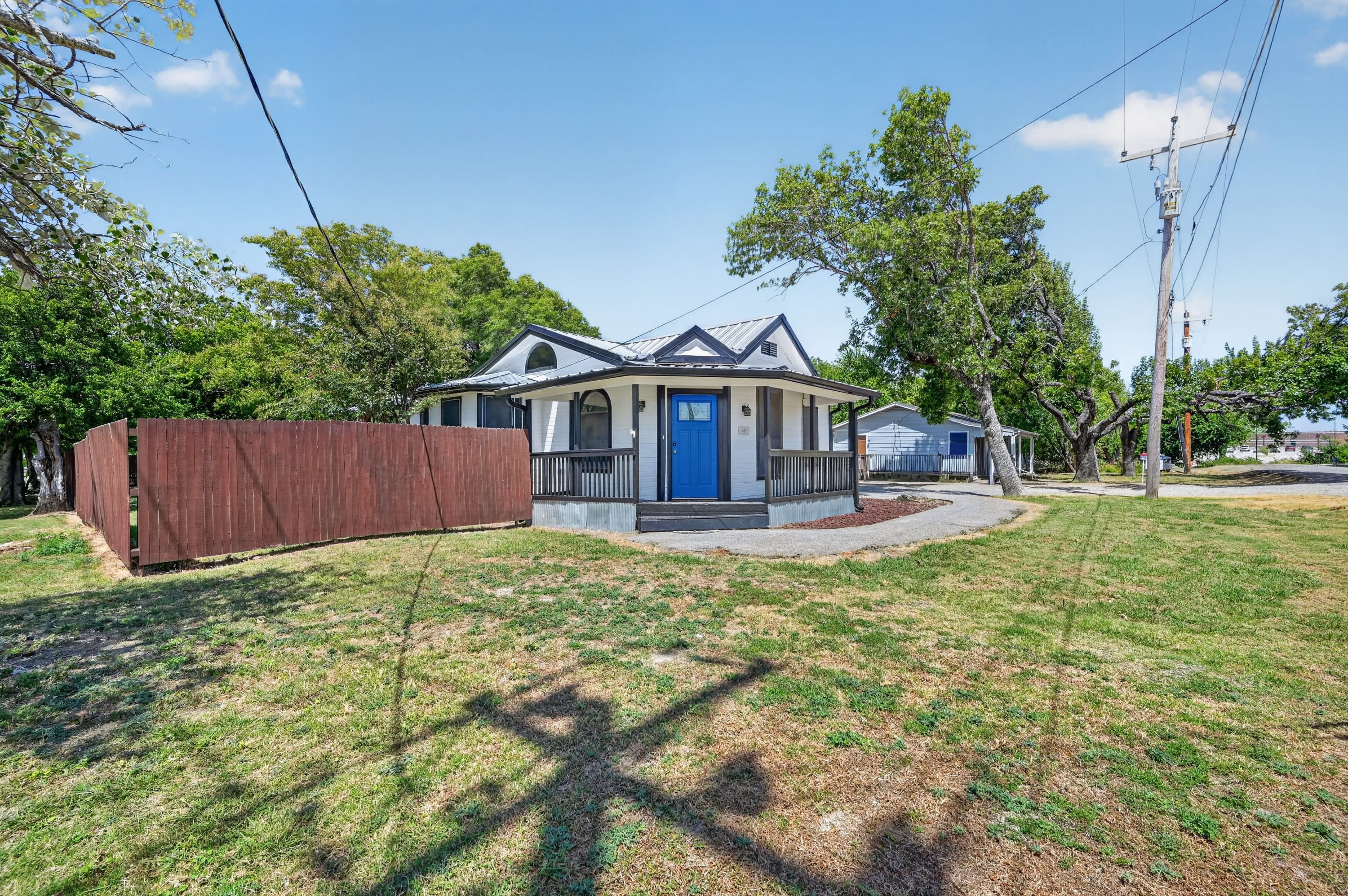 600 Jefferson Street – photo 3