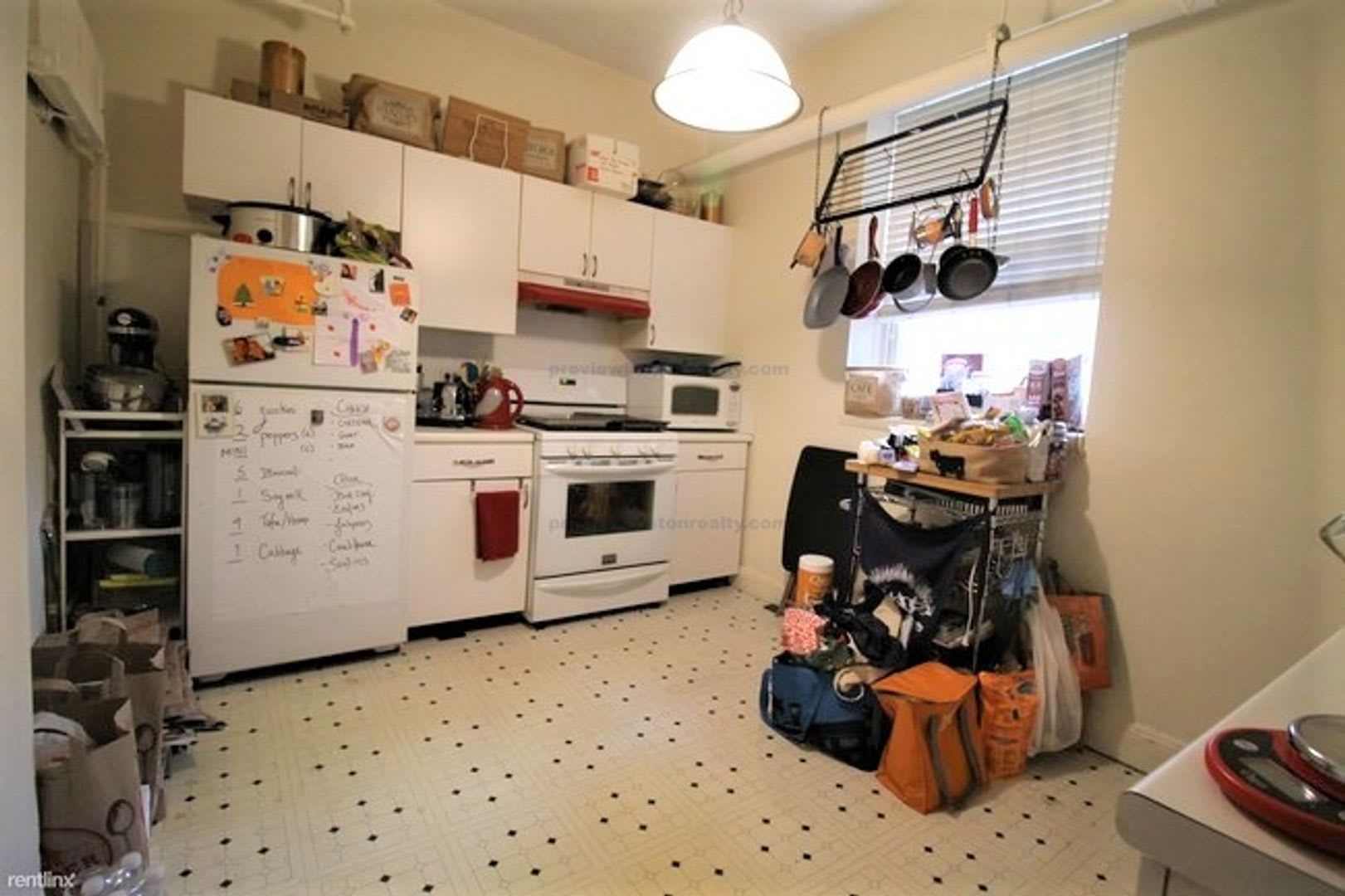 1 Bed Available 9/1/26 on the Green Line – photo 2