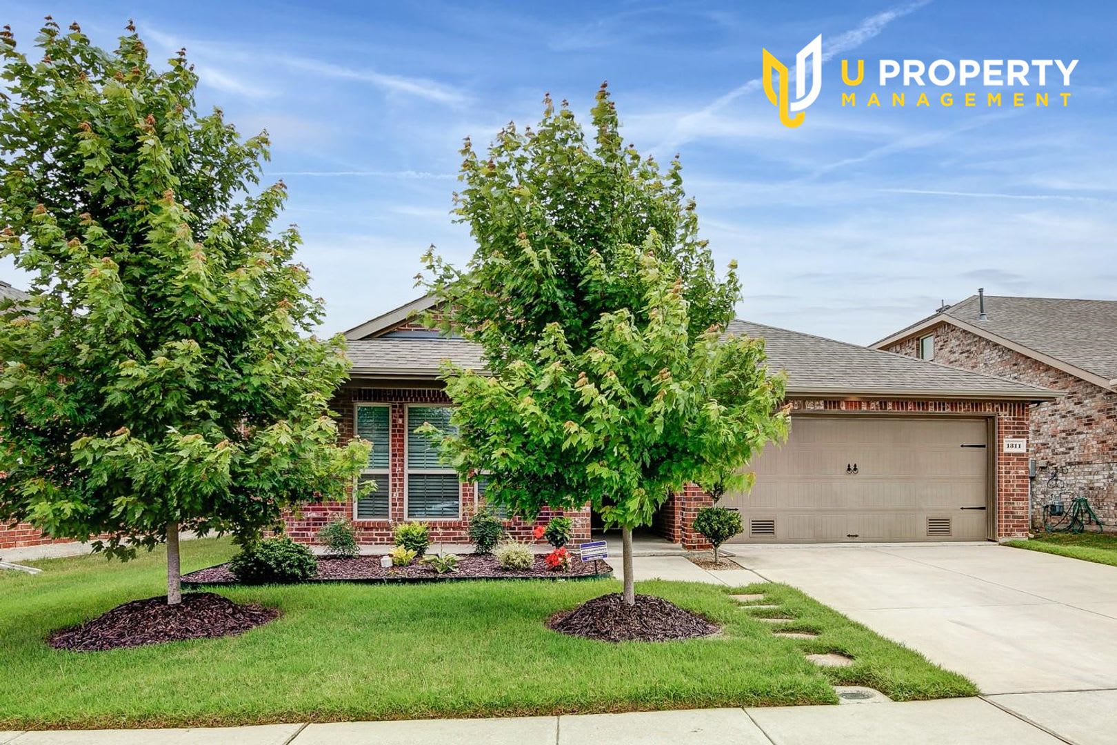 Built in 2015 one story house, Close to US 75 and Hwy 121. – photo 1