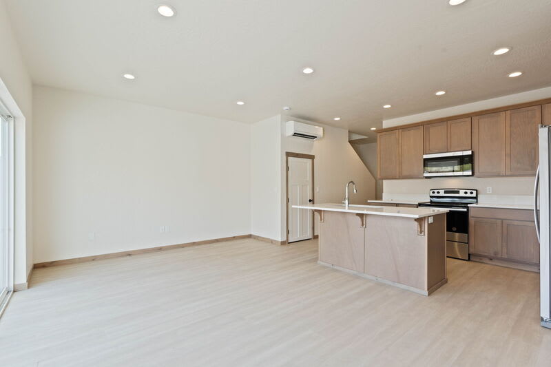 3570 Blaze Loop – photo 5
