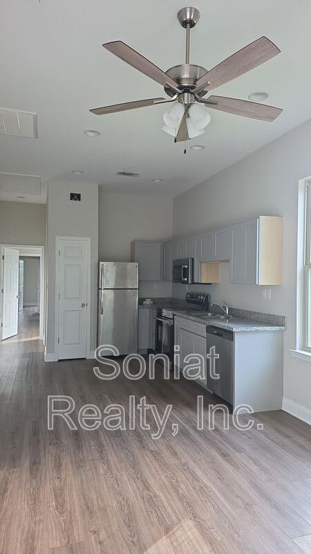 5317 N Galvez Street – photo 2