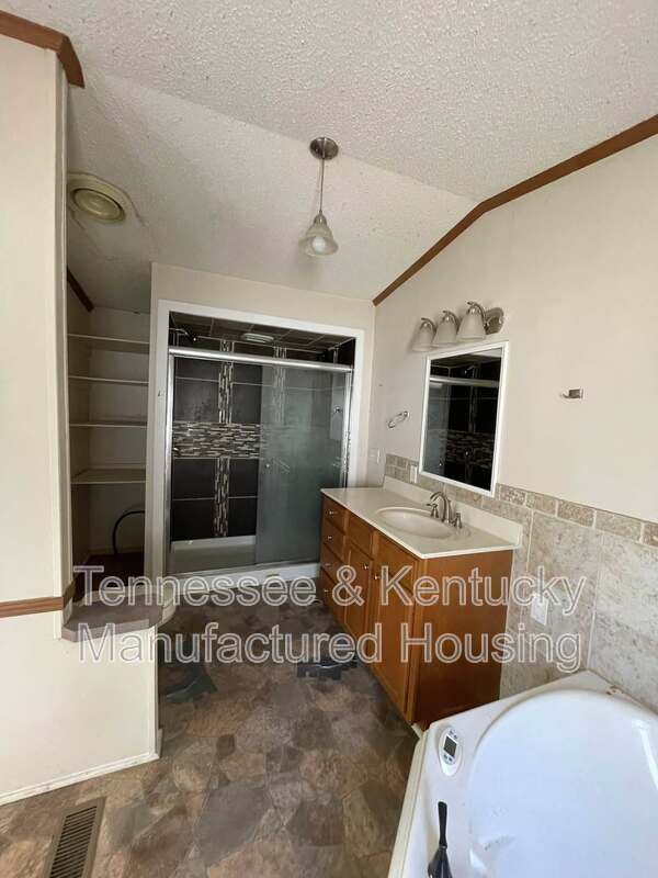 201 Cumberland Avenue – photo 3