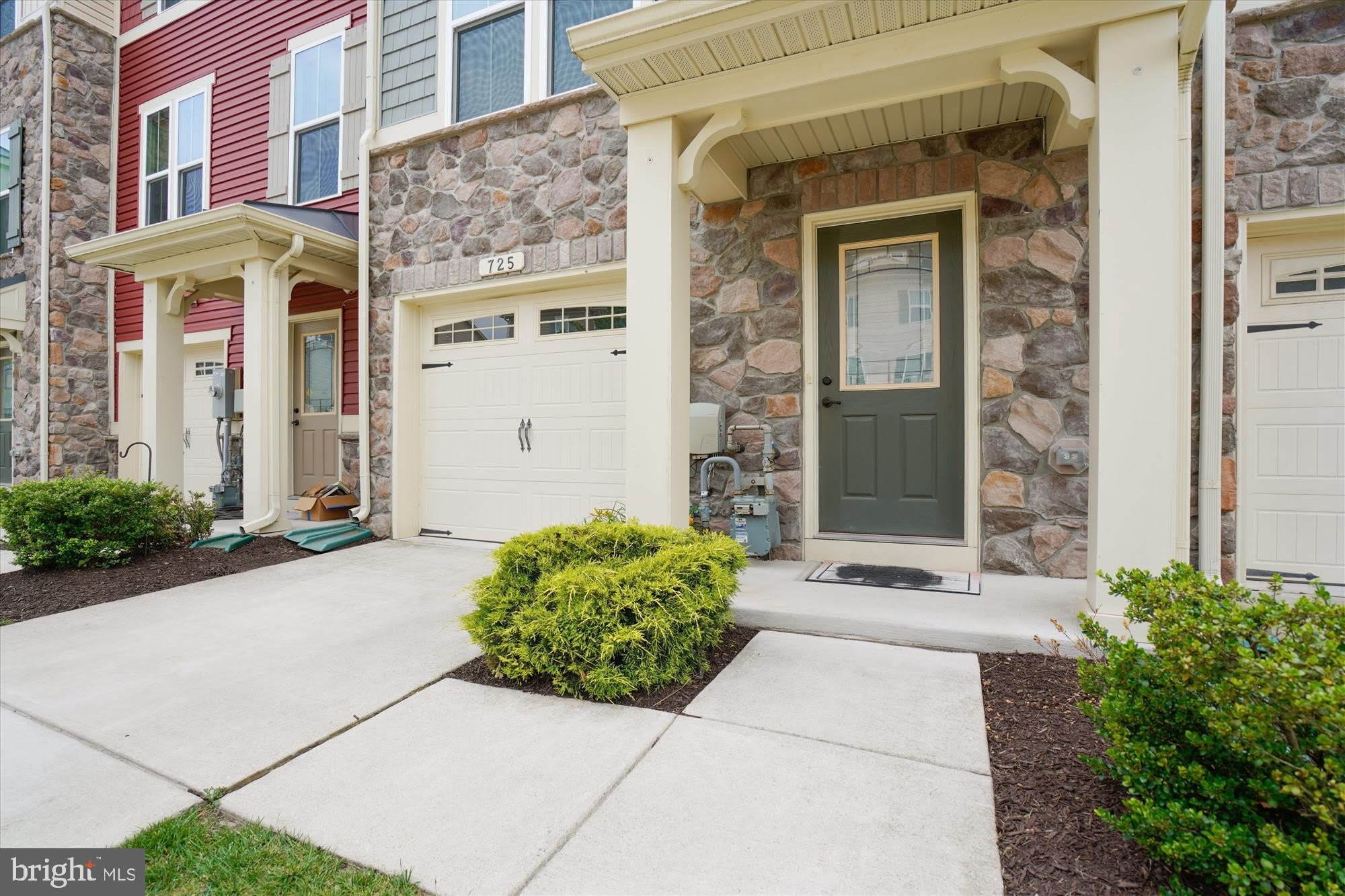 725 Apple Orchard Drive – photo 3