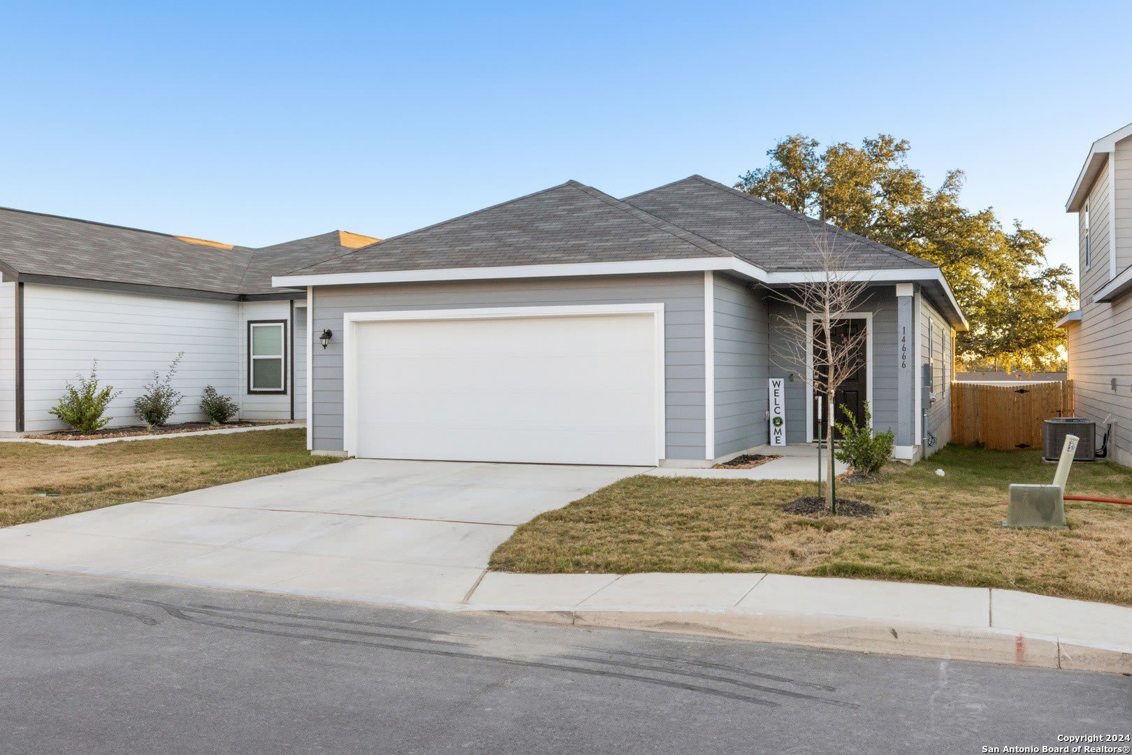 14666 EMERIO DR – photo 4