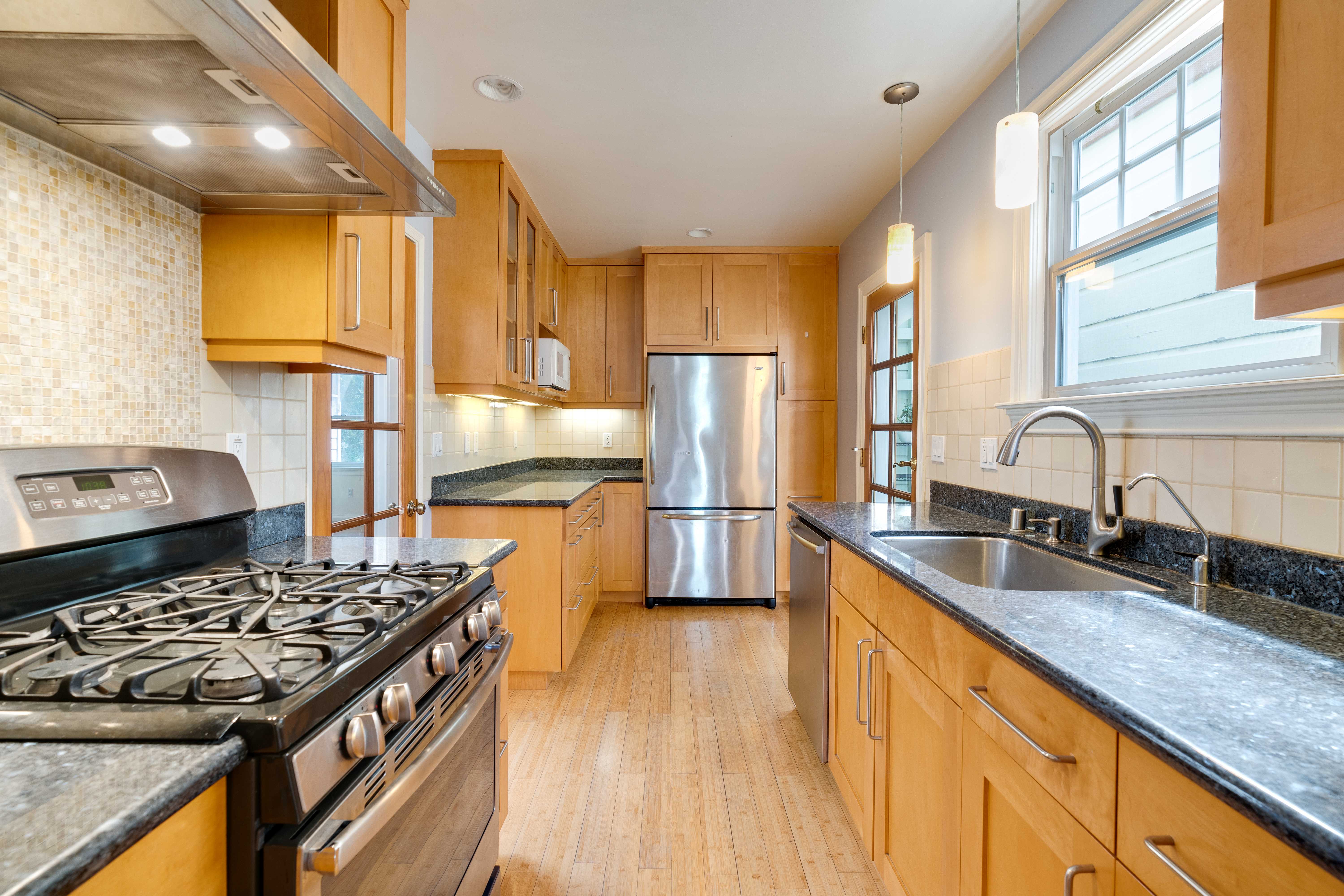 1466 14th Ave – photo 5