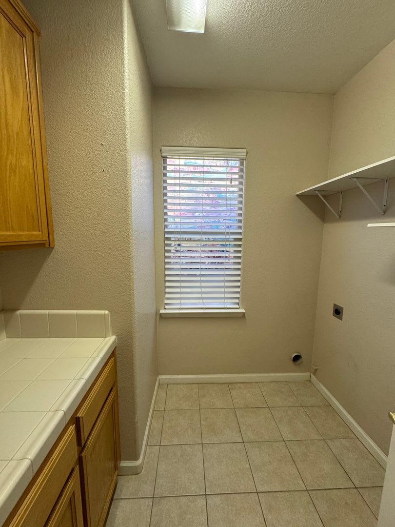 REDUCED! Southside 4 Bedroom 3 Bath Home! – photo 5