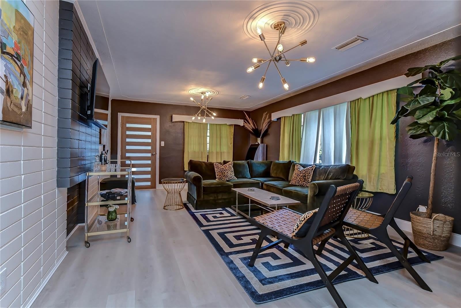 4701 N WILLIS Street – photo 5
