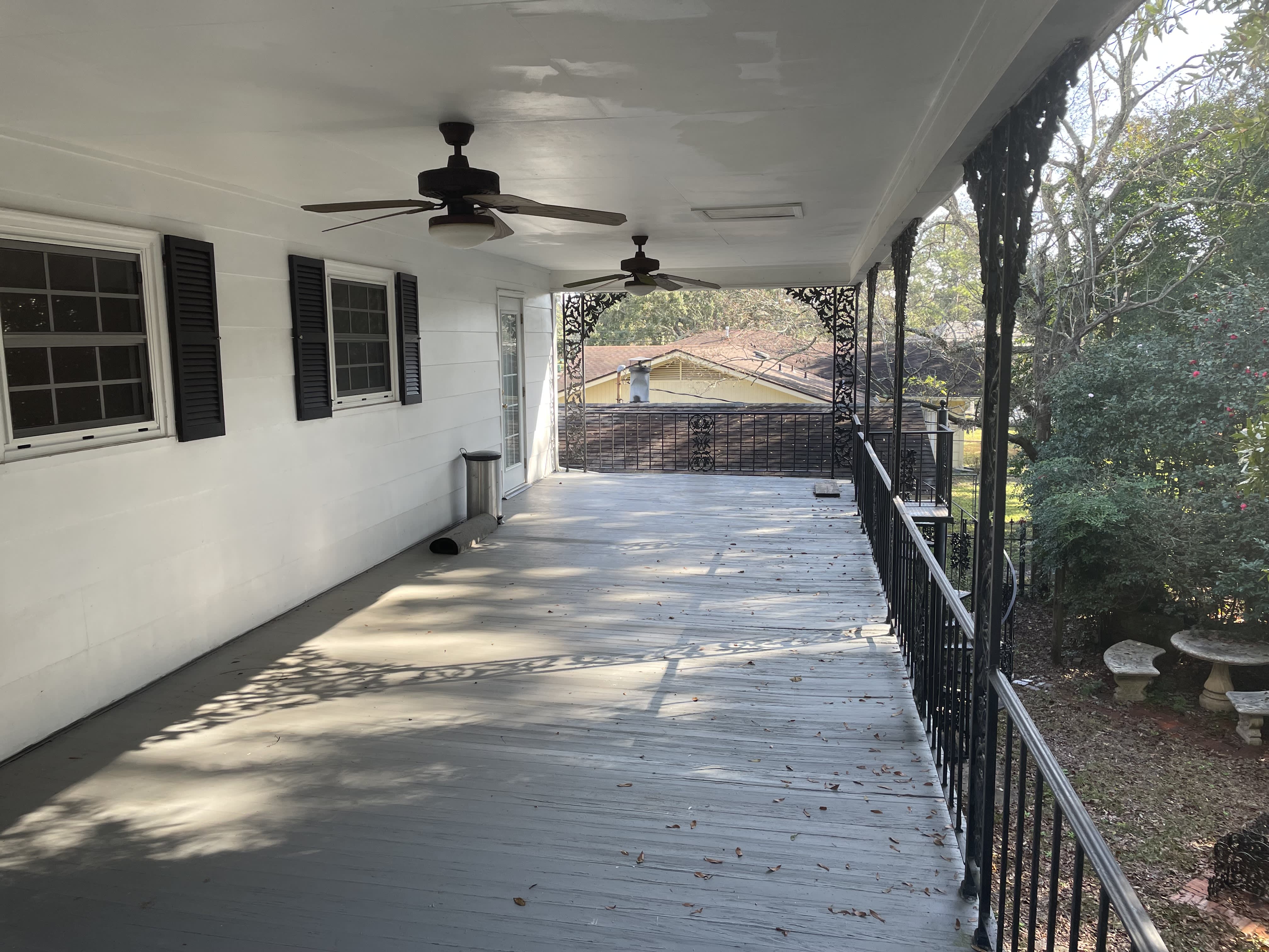 127 Perry St – photo 3