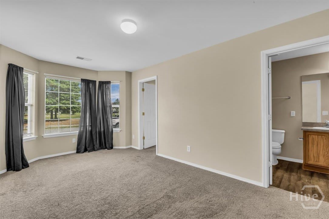 129 Fairgreen Street – photo 2