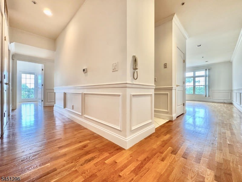 1677 Springfield Ave – photo 4