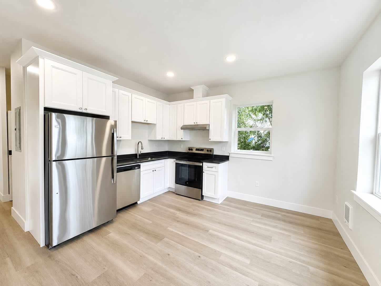 18840 SE MILDRED ST – photo 2