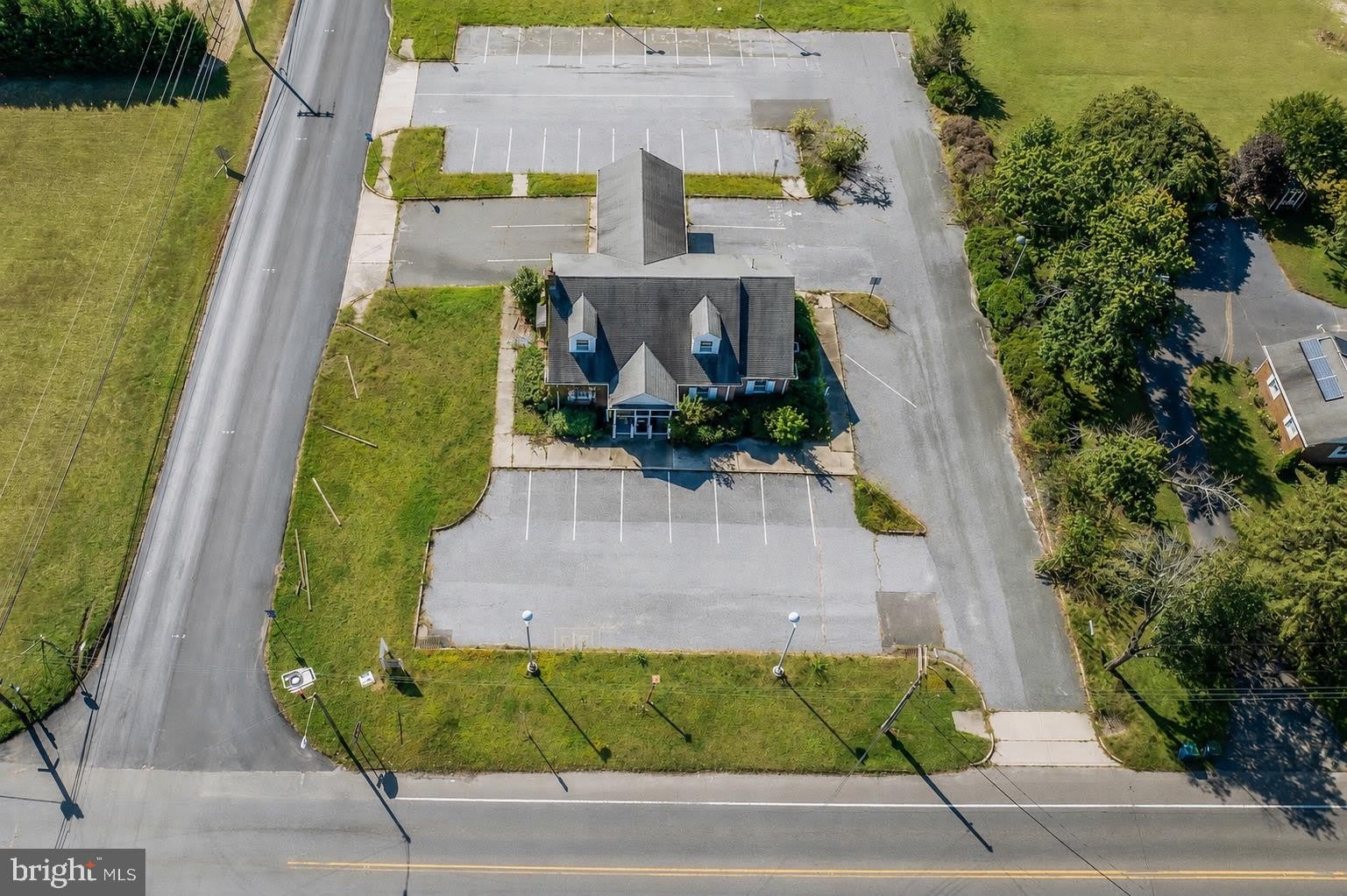 4943 LANDIS Avenue – photo 1