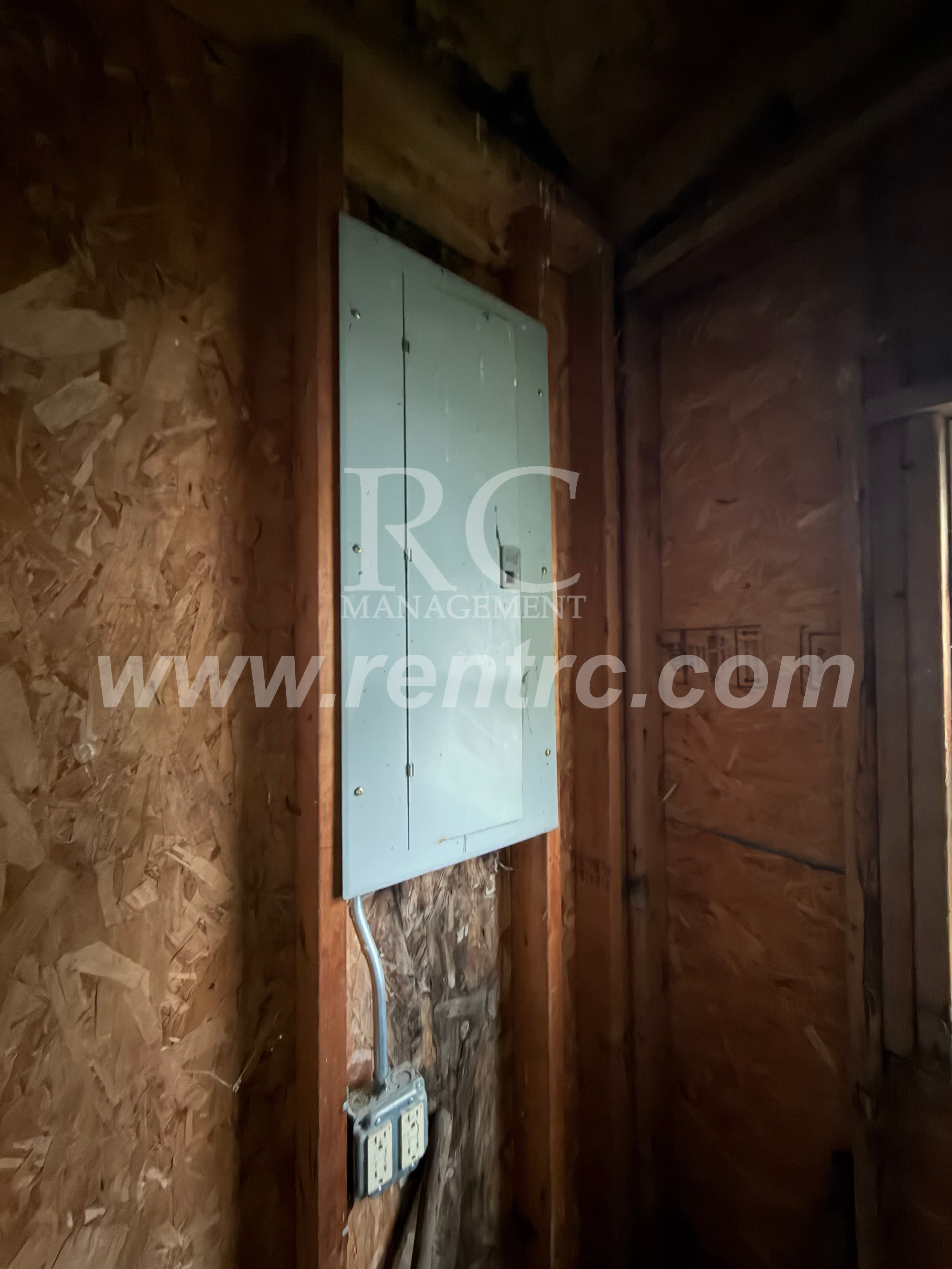 719 E Mccracken Ave – photo 2