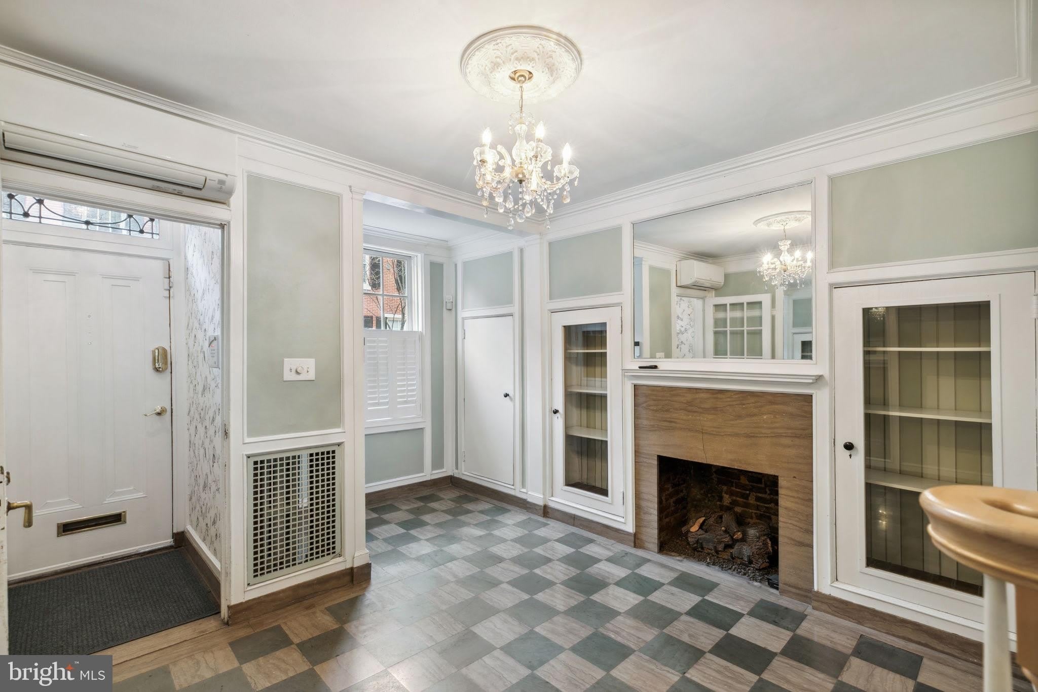 423 S CARLISLE Street – photo 4
