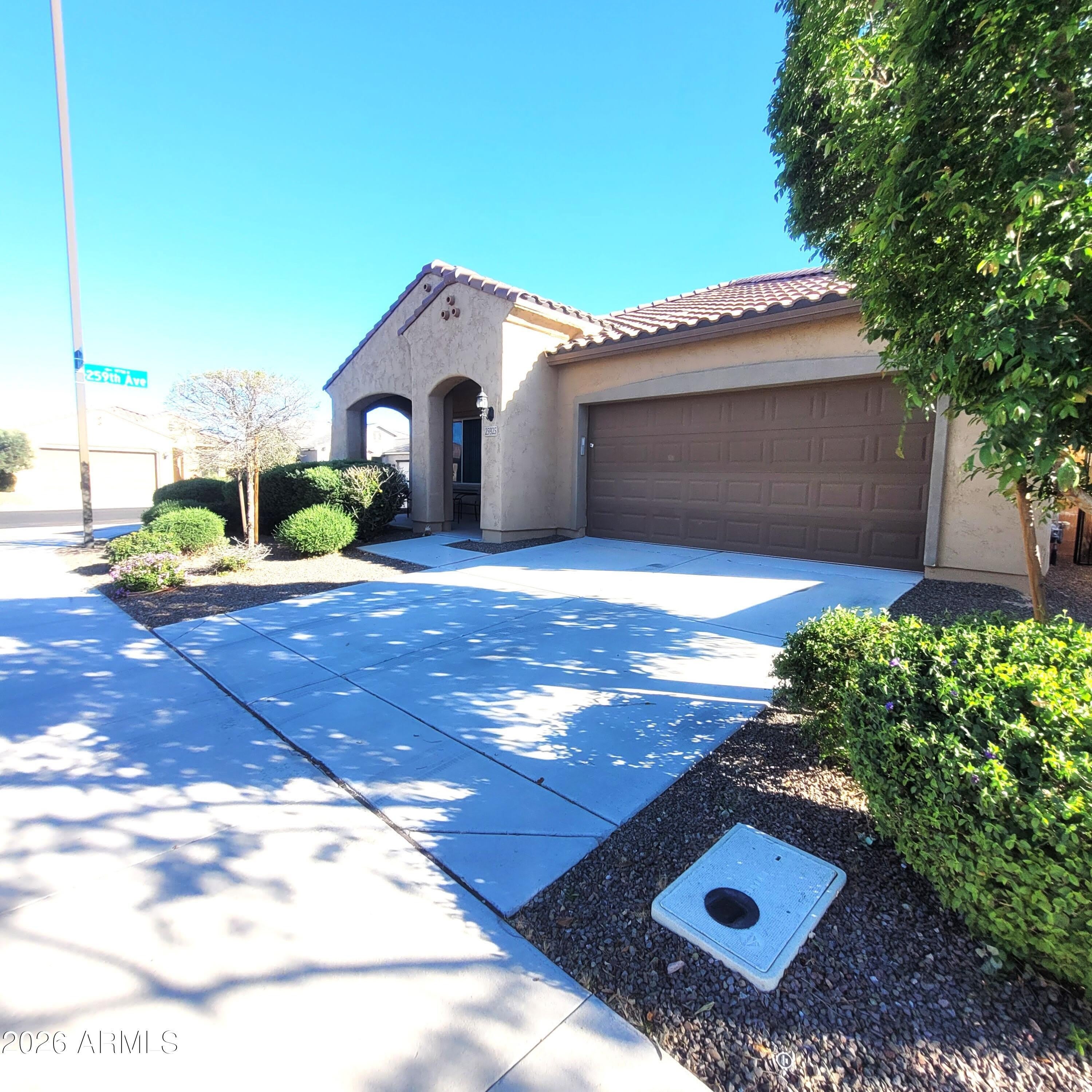25925 W TONTO Lane – photo 2