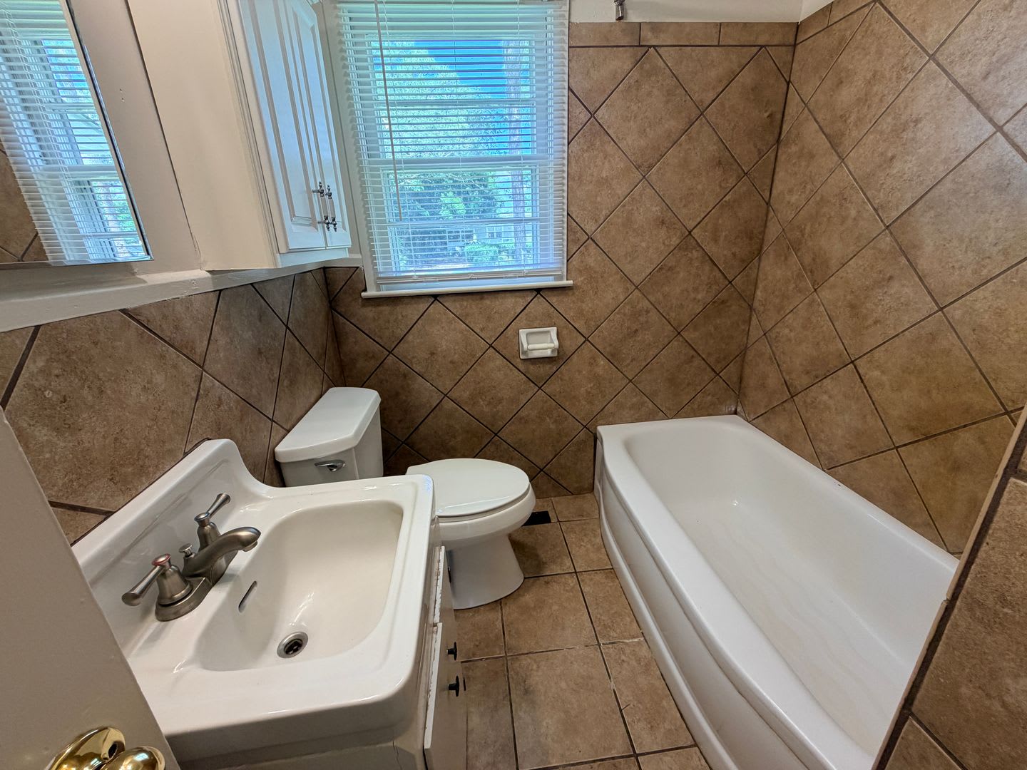 3 Bedroom 1 Bath Home In Valdosta – photo 4