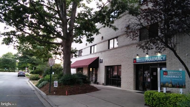 703 GIDDINGS Avenue – photo 3