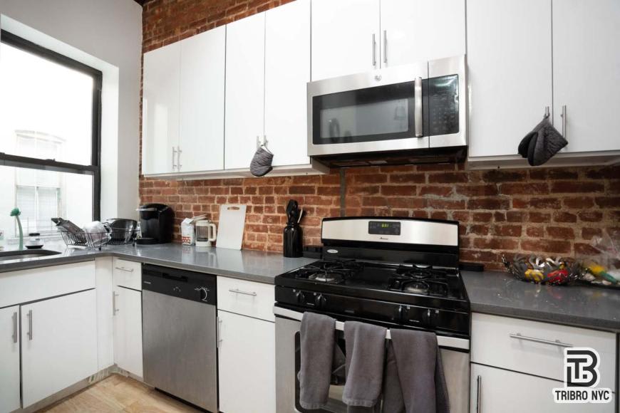 37 Monroe Street – photo 4