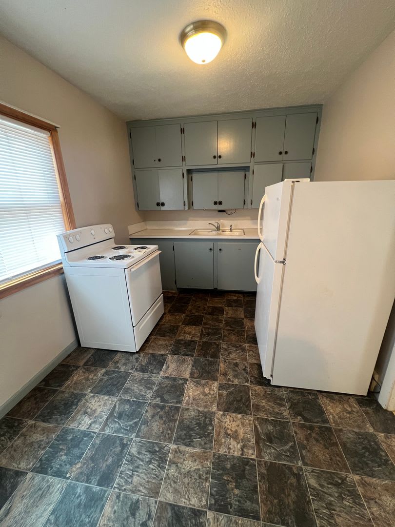 607 S 10th St – photo 4