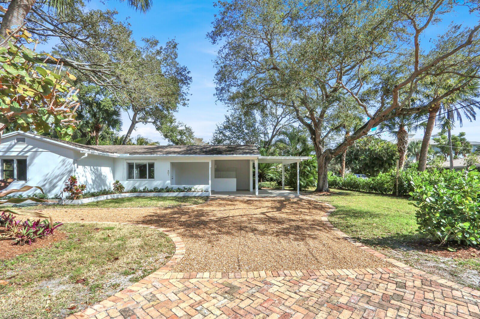 601 Paulina Road – photo 3