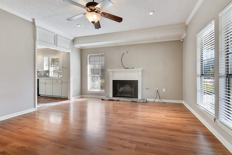 4047 Country View Drive – photo 5