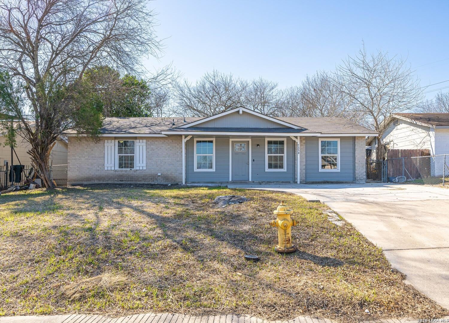 7334 GLEN HART – photo 1
