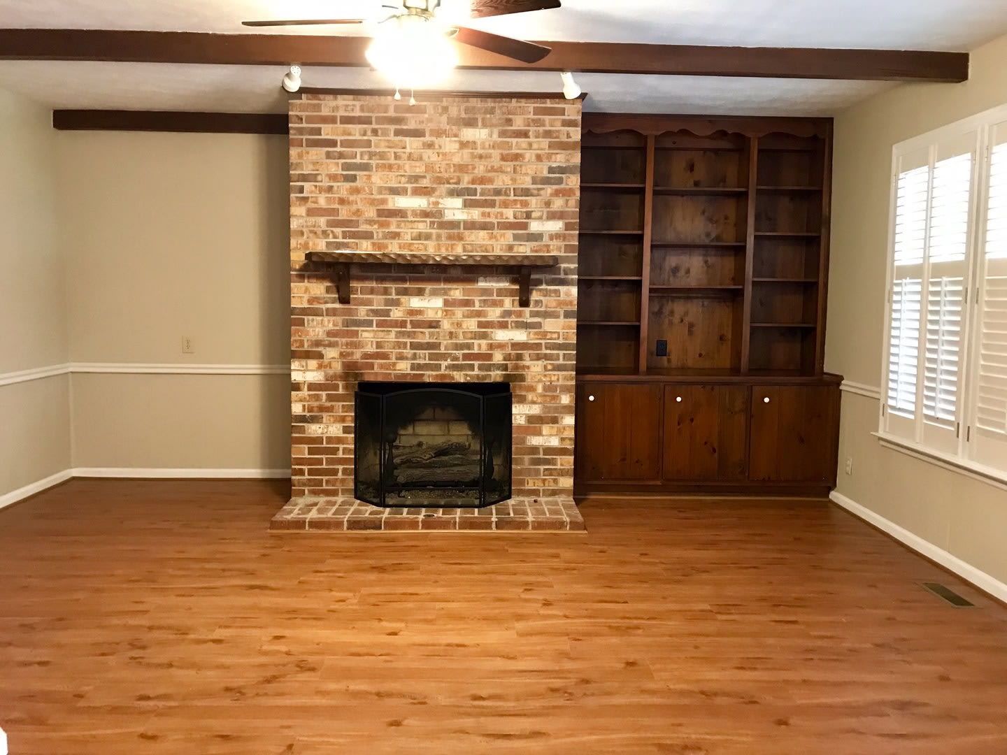 Updated Brick Ranch Available In North Macon – photo 5