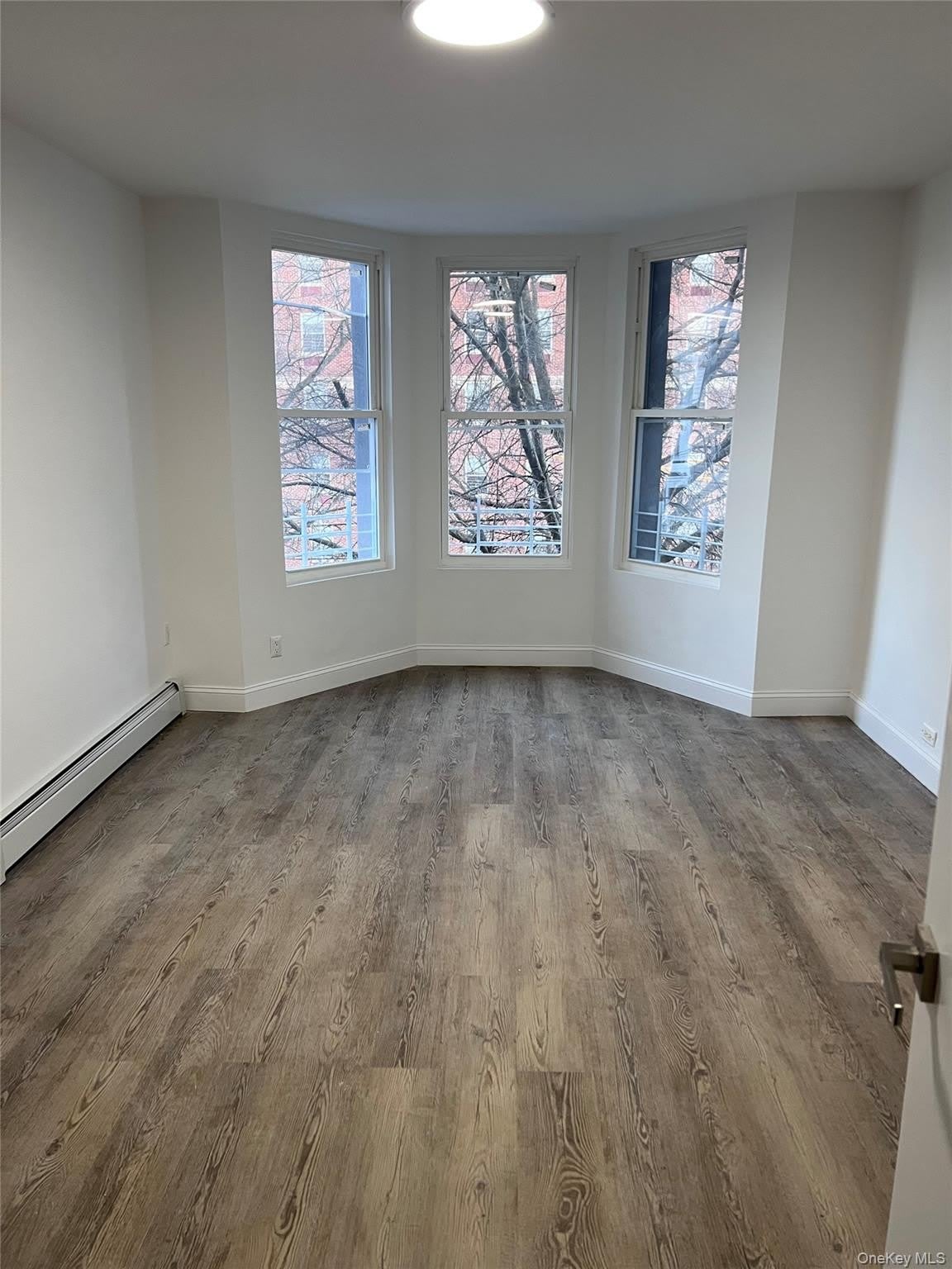 1062 Clay Avenue – photo 2