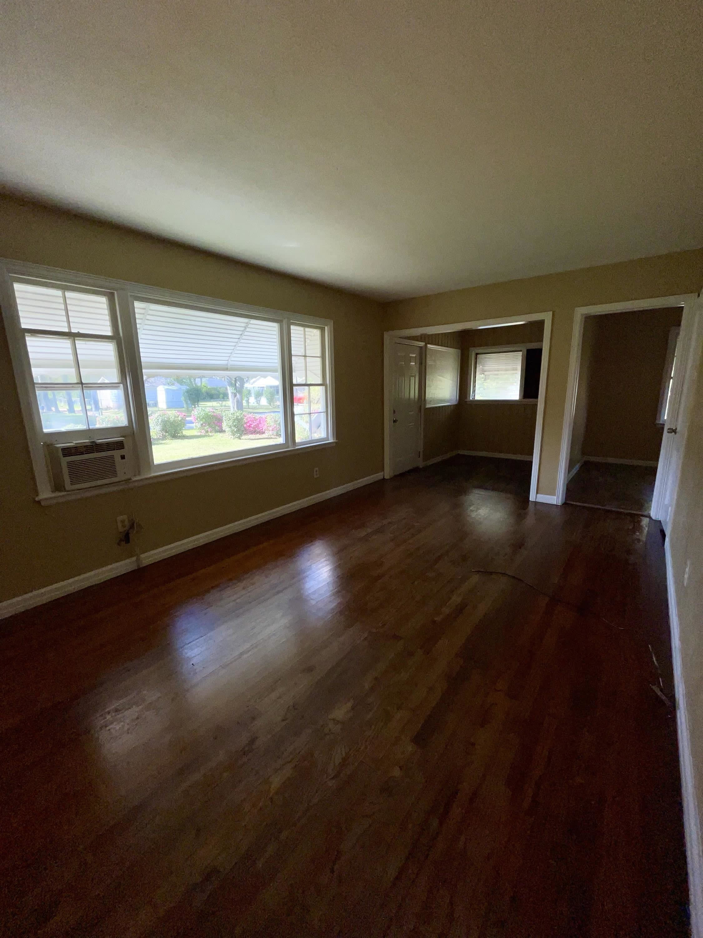 1715 Gillespie Ave – photo 5