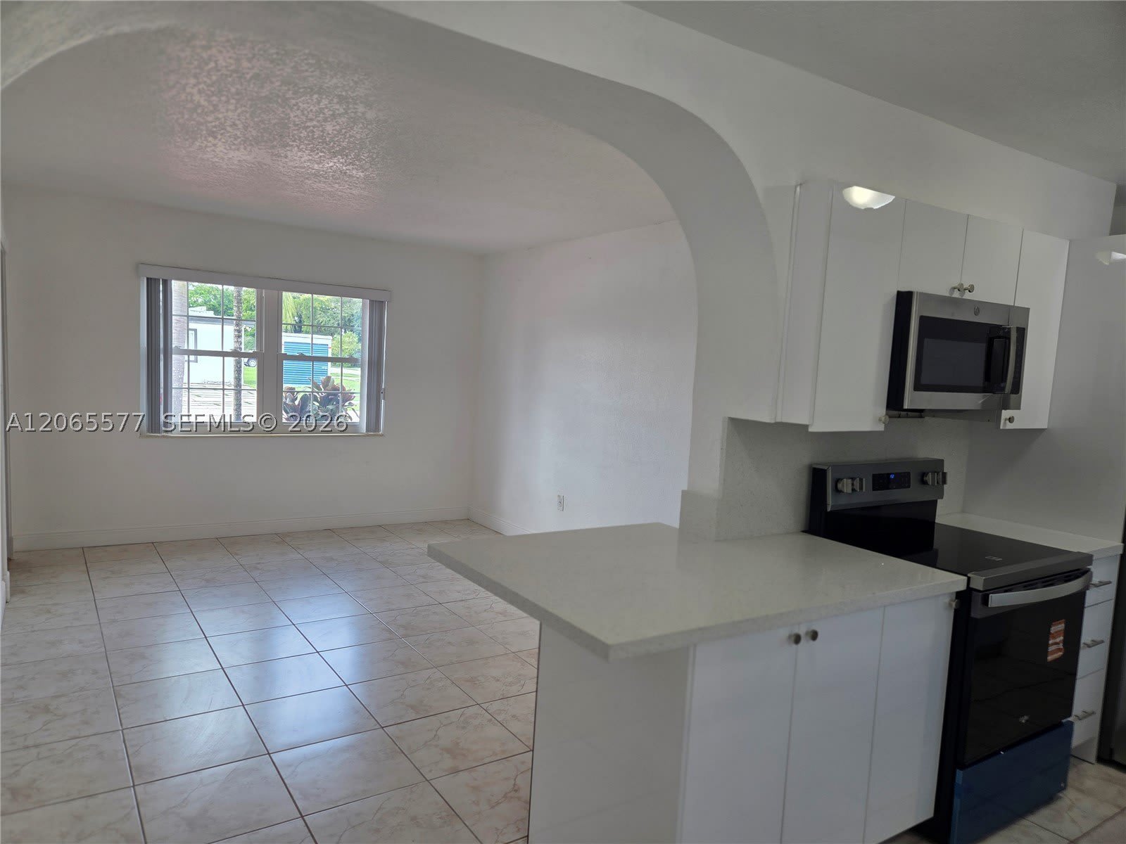 10500 SW 30th St – photo 3