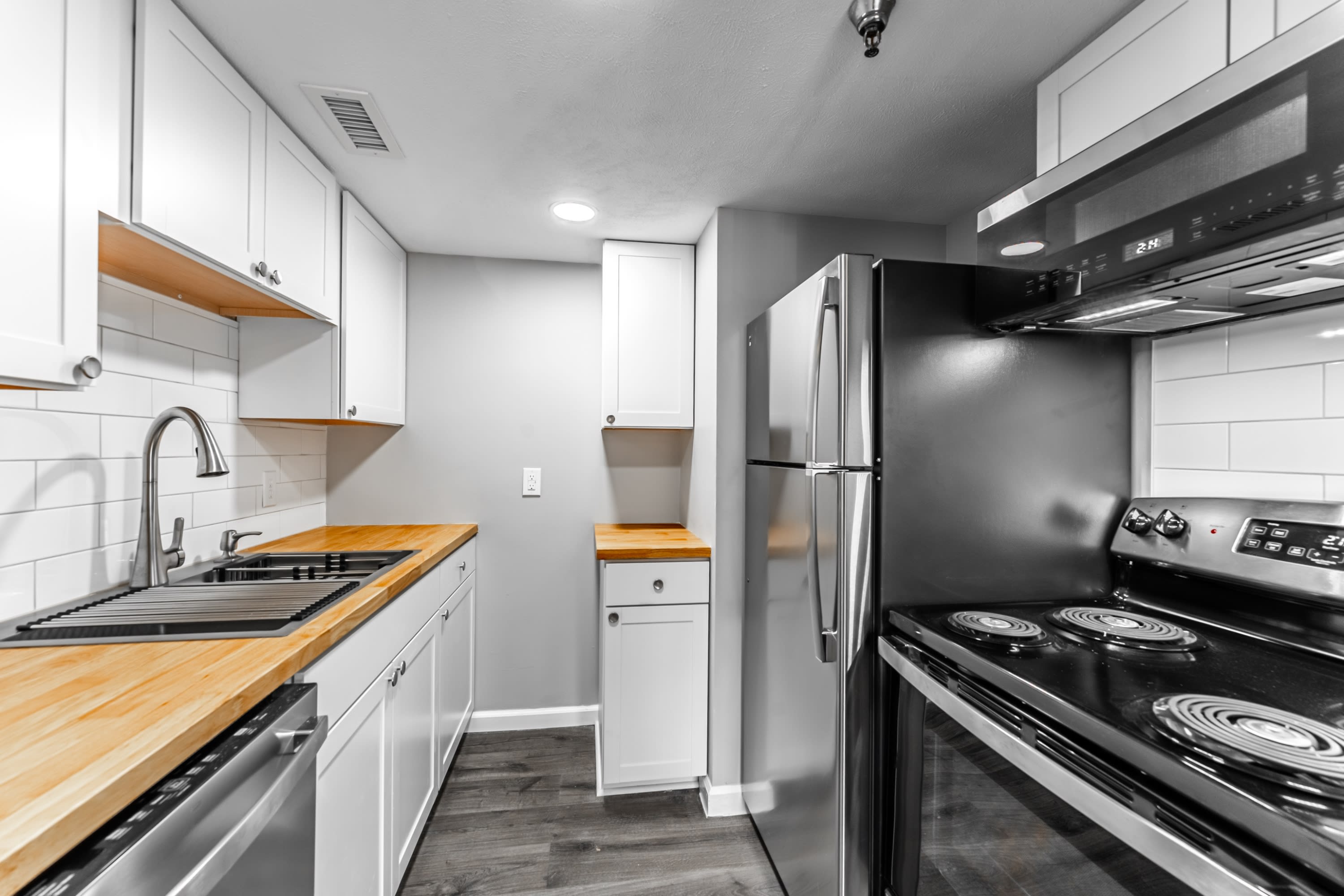 305 1st Street – photo 5