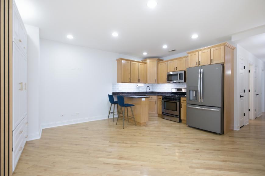 2619 N Harding – photo 2