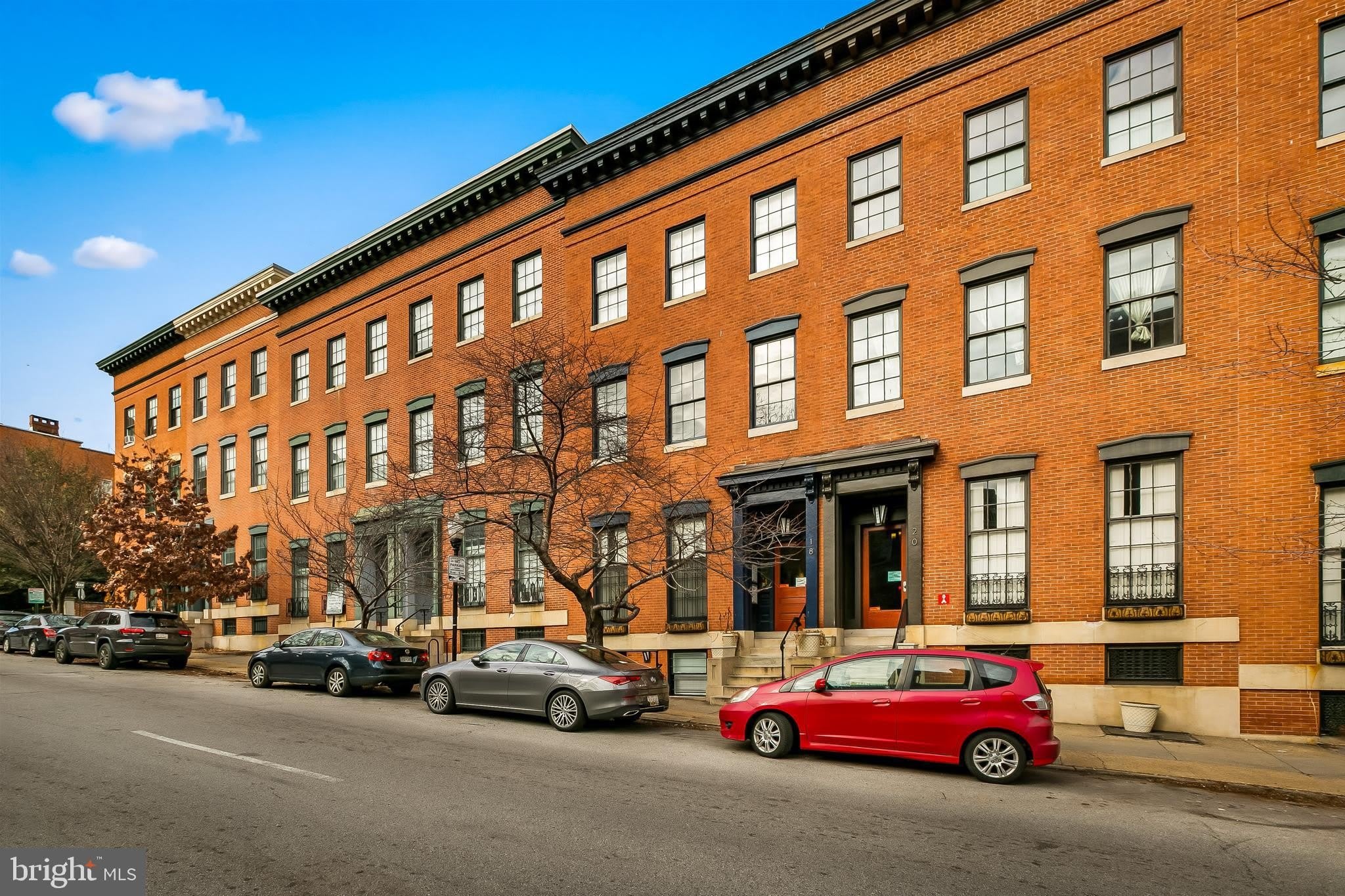 18 E MADISON Street – photo 2