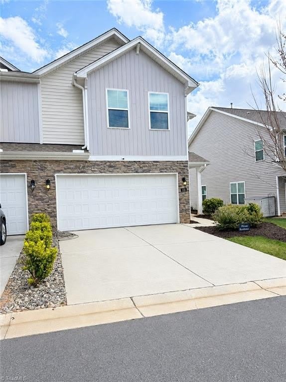 216 Stamm Drive – photo 1