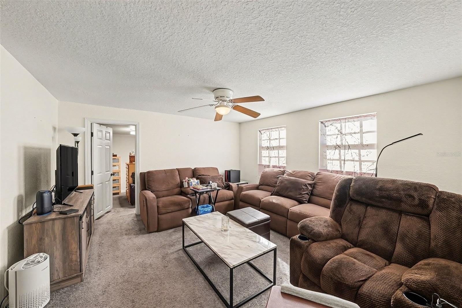 734 NEW JERSEY Street – photo 4
