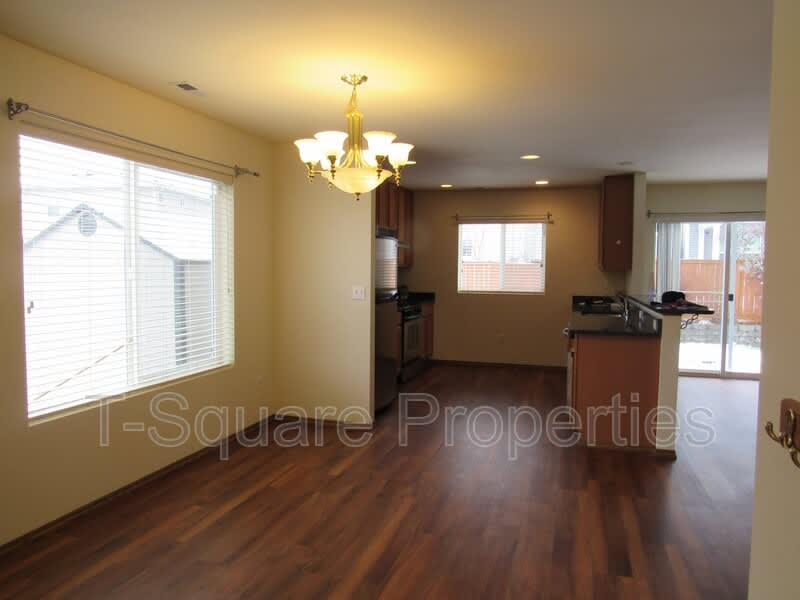 20425 Corbridge Rd SE – photo 3