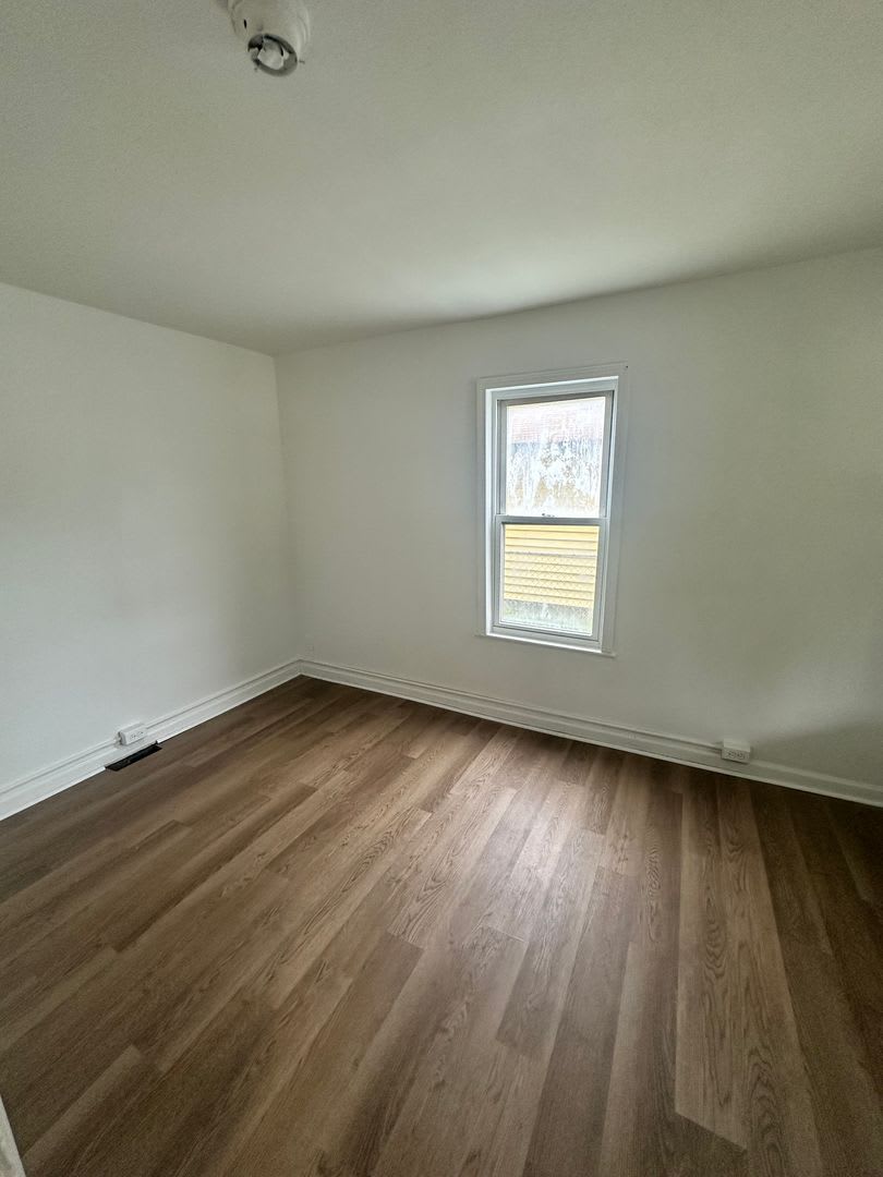2901 Mapleton Avenue – photo 5