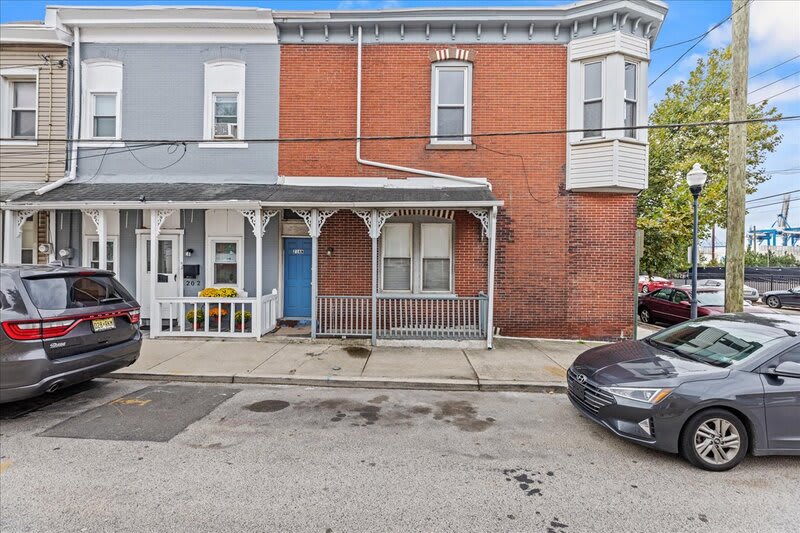 216 North King Street – photo 2