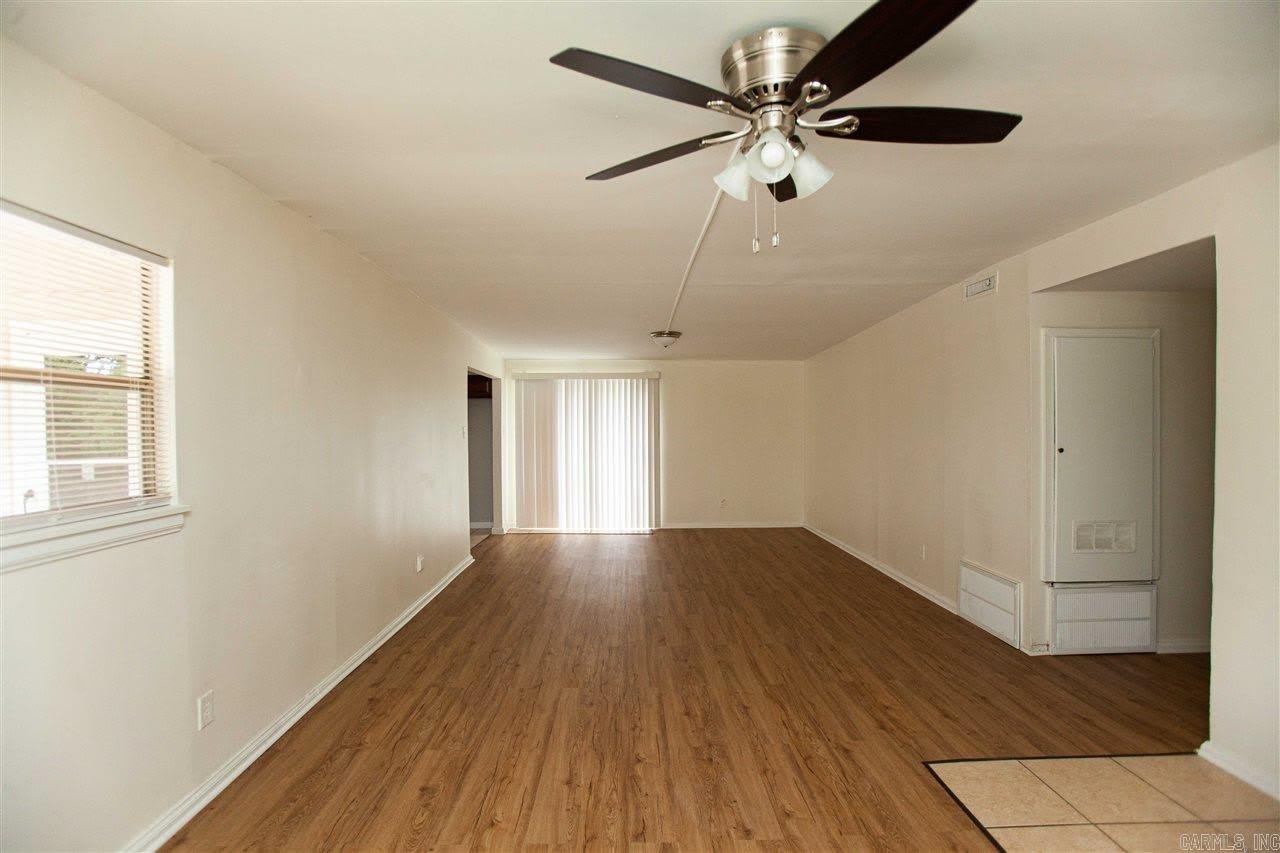 2724 Longcoy Street – photo 4